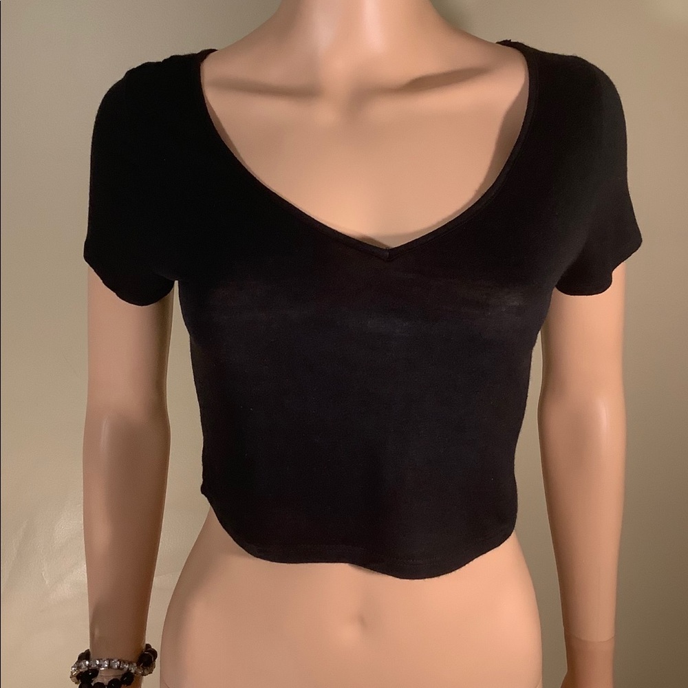 Crop Top - Picture 3 of 4